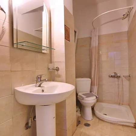 Aggeliki Aparthotel