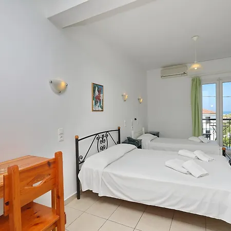 Aggeliki Aparthotel 2*